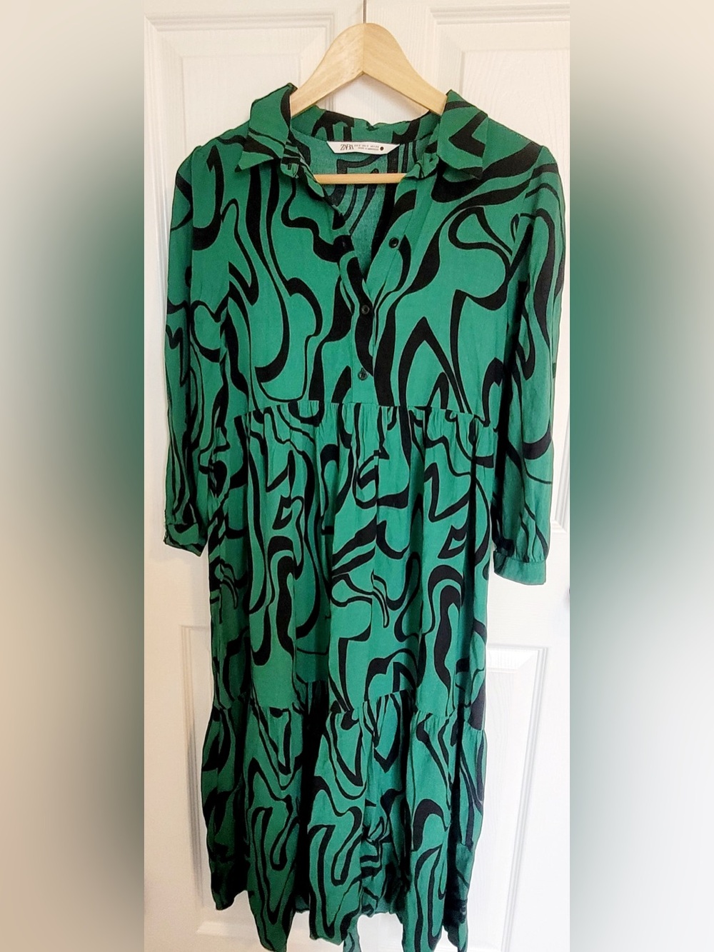 Zara Green and Black Abstract Long Sleeve Shirt Dress
